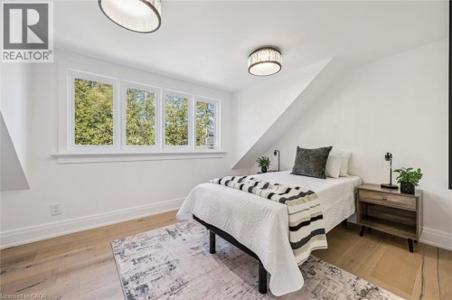 87 University Avenue W, Guelph, ON 