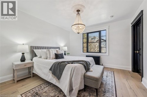 87 University Avenue W, Guelph, ON 