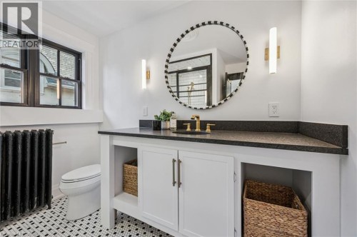 87 University Avenue W, Guelph, ON 