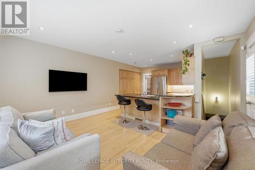 159 Hawthorne Avenue, Ottawa, ON 