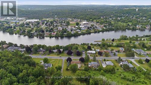 178 Riverside Parkway, Quinte West (Frankford Ward), ON 