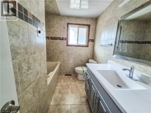 154 Appalachian Crescent, Kitchener, ON 