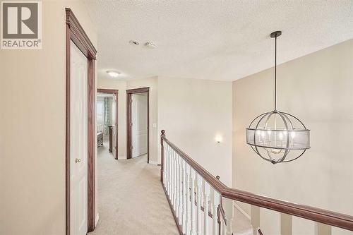 117 Douglas Ridge Circle Se, Calgary, AB 