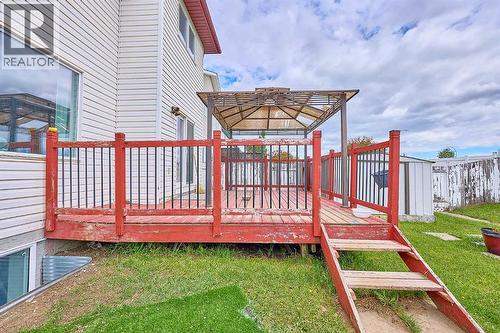 117 Douglas Ridge Circle Se, Calgary, AB 