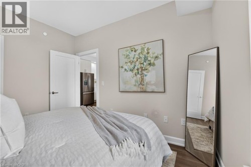 3200 William Coltson Avenue Unit# 622, Oakville, ON - Indoor Photo Showing Bedroom