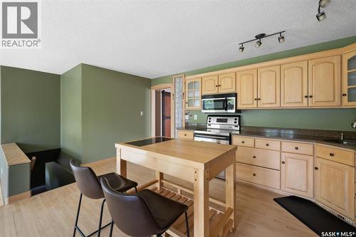 34 Plainsview Drive, Regina, SK 