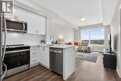 622 - 3200 WILLIAM COLTSON AVENUE  Oakville, ON L6H 7B9