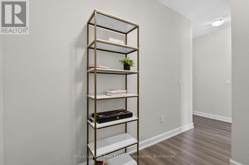 622 - 3200 William Coltson Avenue, Oakville, ON - Indoor Photo Showing Other Room
