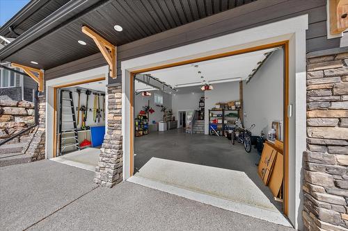 1926 Pineridge Mountain Link, Invermere, BC 