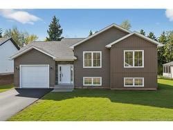 141 Cartier Shediac, NB E4P 1L3
