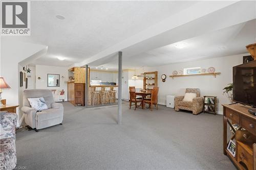 122 Delavan Drive, Cambridge, ON 