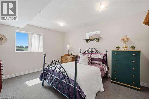 122 Delavan Drive, Cambridge, ON 