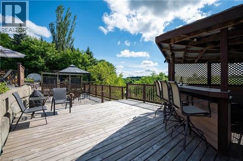 122 Delavan Drive, Cambridge, ON 