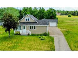 879 Bd des Acadiens Bertrand, NB E1W 1H5