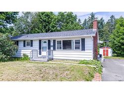 1059 York ST  Fredericton, NB E3B 3S4