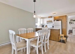 Dining Room - 