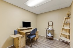 Bureau - 
