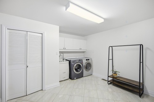 Laundry - 50 Ch. Loretta, Chelsea, QC 