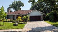 2226 Crois. Ainsley  Mont-Royal, QC H3P 2S7
