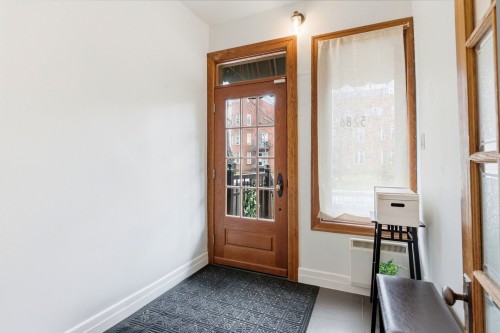 Hall d'entrée/Vestibule - 5286 Av. Coolbrook, Montréal (Côte-Des-Neiges/Notre-Dame-De-Grâce), QC - Indoor Photo Showing Other Room