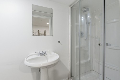 Salle de bains - 5286 Av. Coolbrook, Montréal (Côte-Des-Neiges/Notre-Dame-De-Grâce), QC - Indoor Photo Showing Bathroom