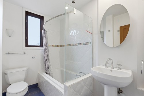 Salle de bains - 5286 Av. Coolbrook, Montréal (Côte-Des-Neiges/Notre-Dame-De-Grâce), QC - Indoor Photo Showing Bathroom