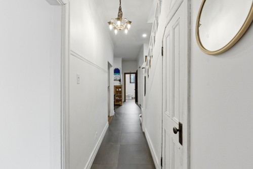 Corridor - 5286 Av. Coolbrook, Montréal (Côte-Des-Neiges/Notre-Dame-De-Grâce), QC - Indoor Photo Showing Other Room