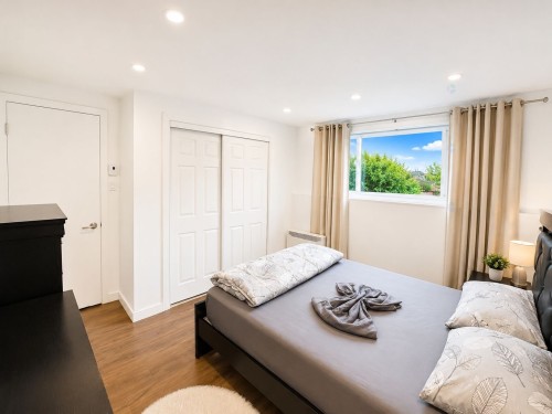 Chambre à coucher - 117 Rue Hébert, Châteauguay, QC - Indoor Photo Showing Bedroom