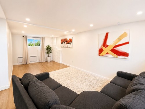 Salle familiale - 117 Rue Hébert, Châteauguay, QC - Indoor Photo Showing Living Room