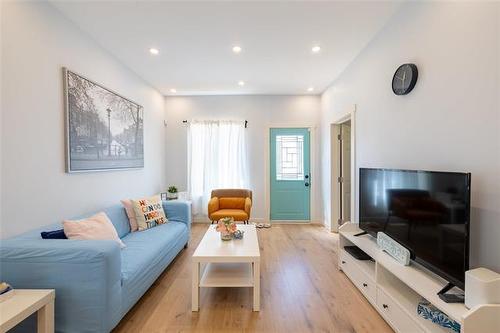 349 Atlantic Ave, Winnipeg, MB 