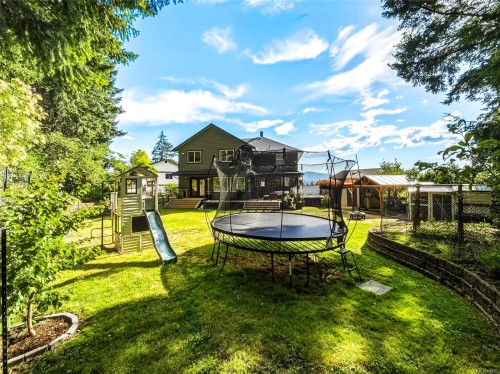 1805 Braeburn Pl, Duncan, BC 