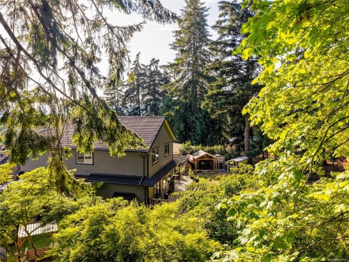 1805 Braeburn Pl, Duncan, BC 