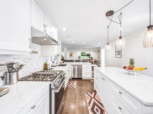 1805 Braeburn Pl, Duncan, BC 