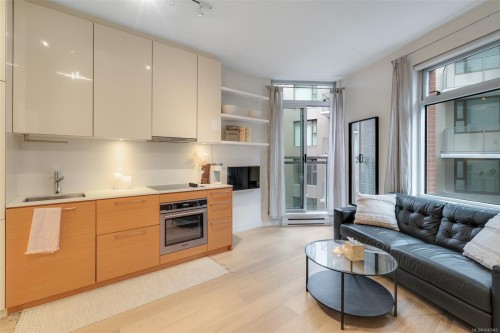 #102-456 Pandora Ave  Victoria, BC V8W 0E3