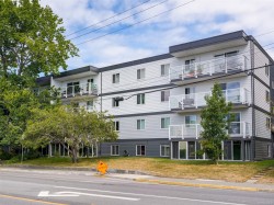 #207-1124 Esquimalt Rd Esquimalt, BC V9A 3N4