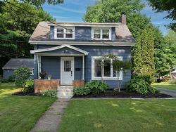 118 Belcher Street  Kentville, NS B4N 1C9