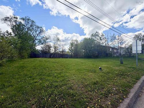 5 Greening Drive, Antigonish, NS 