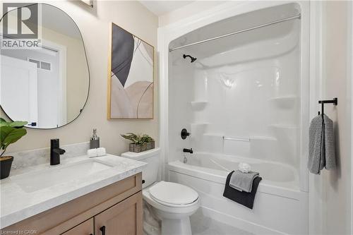 7 Bartlett Avenue, Grimsby, ON 