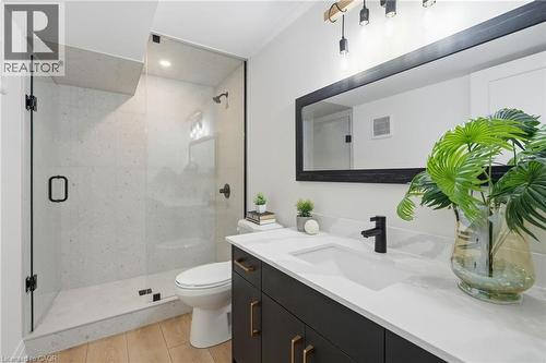 7 Bartlett Avenue, Grimsby, ON 