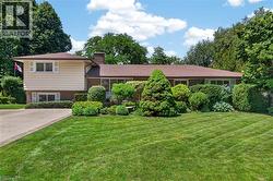 657 IROQUOIS Avenue  Ancaster, ON L9G 3B6