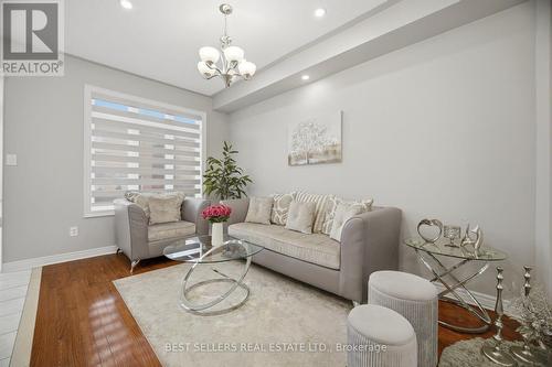 3252 Sunlight Street, Mississauga, ON 