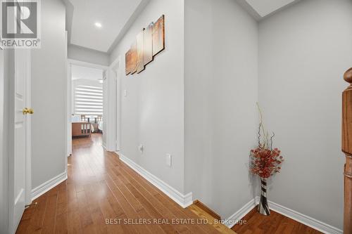 3252 Sunlight Street, Mississauga, ON 