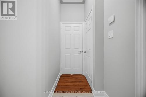 3252 Sunlight Street, Mississauga, ON 