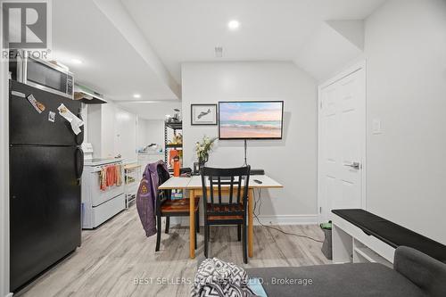 3252 Sunlight Street, Mississauga, ON 