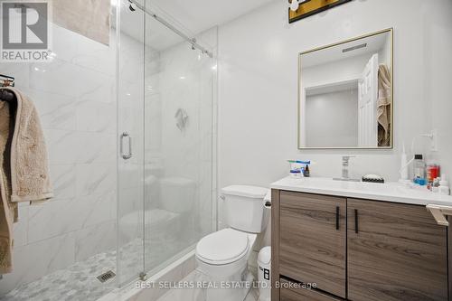 3252 Sunlight Street, Mississauga, ON 