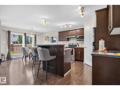 7858 170A Av Nw, Edmonton, AB 