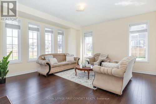 1 Griffin Gate, Barrie, ON 