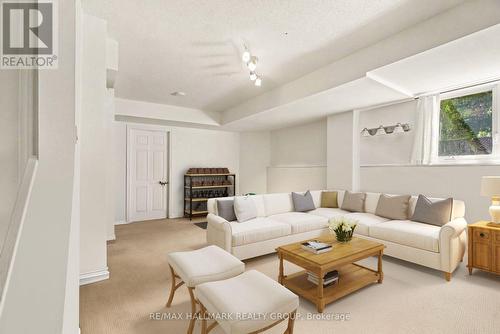 48 Dunbarton Court, Ottawa, ON 