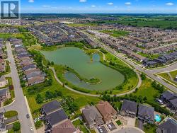 319 BOBOLINK RIDGE  Ottawa, ON K2V 0B7