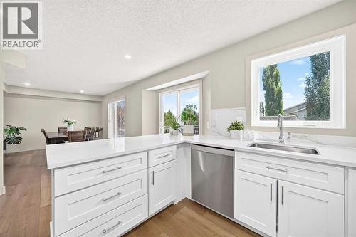 21 Shawbrooke Bay Sw, Calgary, AB 